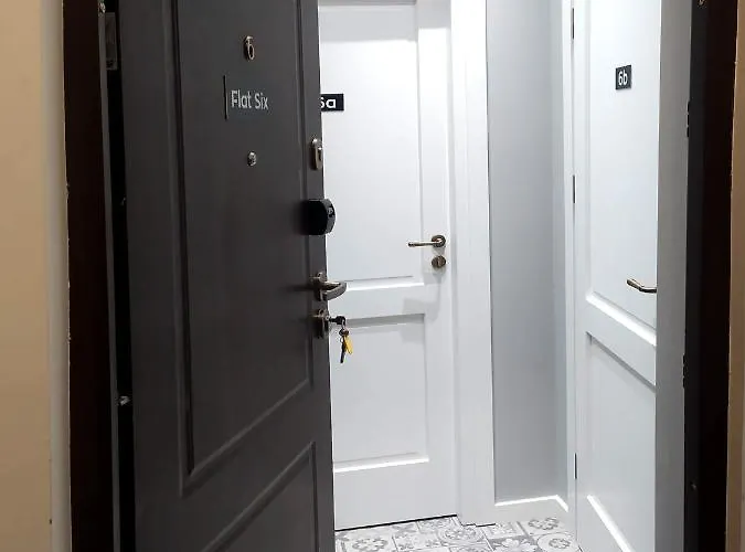 Concierge Hoza Flat6 * Varsovie